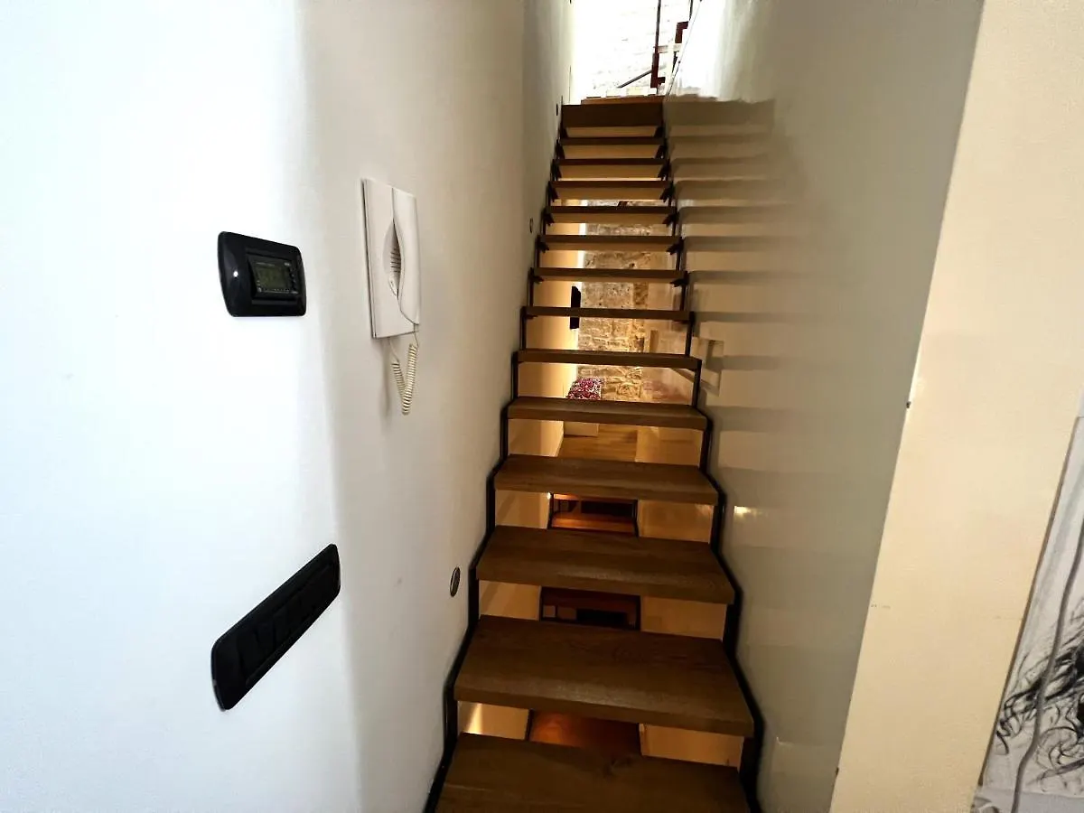 Palazzo Barone,Nel Cuore Del Borgo Antico. Apartment Bari
